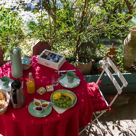 Bed and Breakfast Marie Colline A La Campagne Сент-Антонен Экстерьер фото